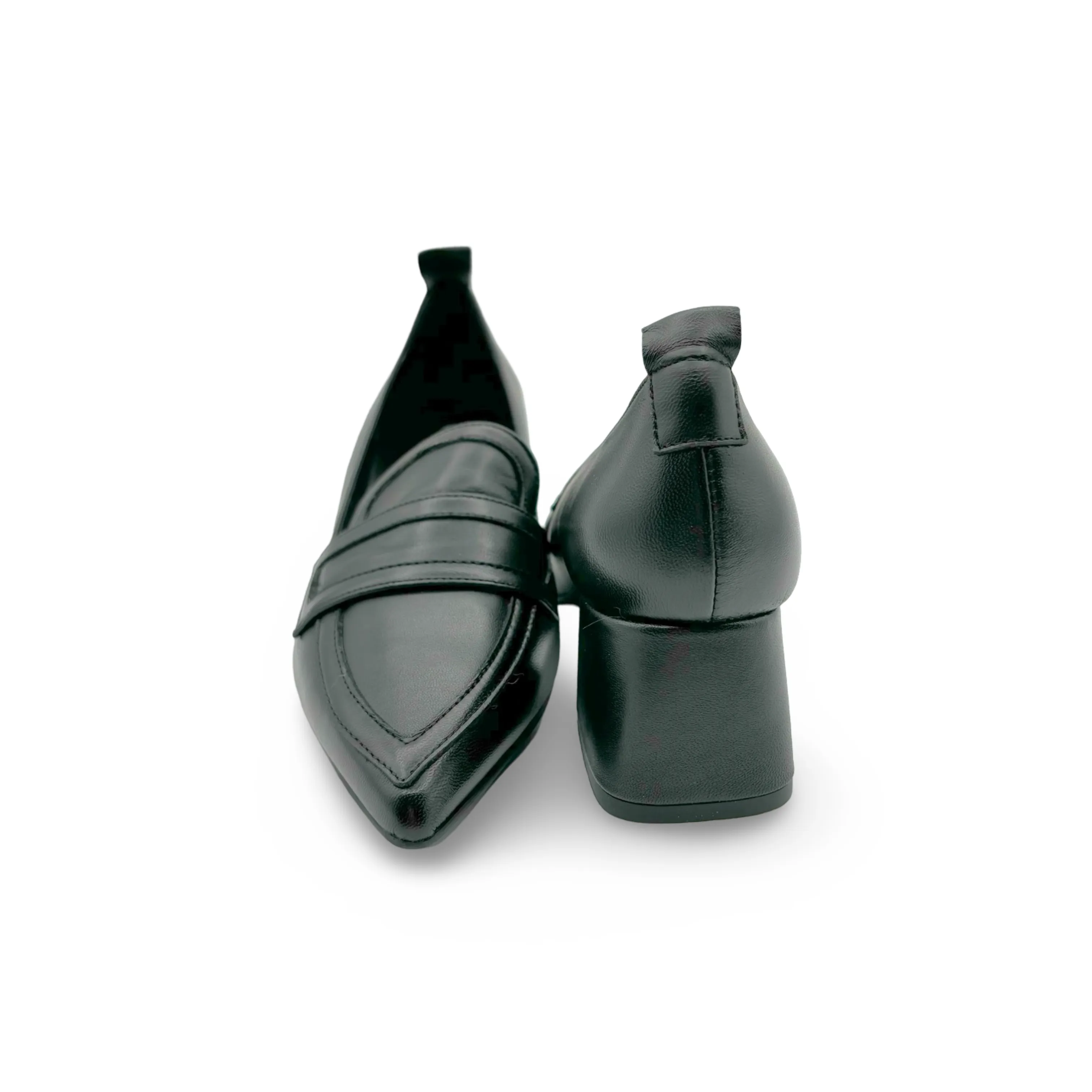 11079 Black Leather Pump