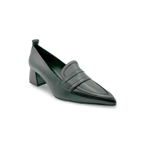 11079 Black Leather Pump
