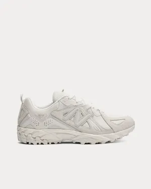 610 White Low Top Sneakers