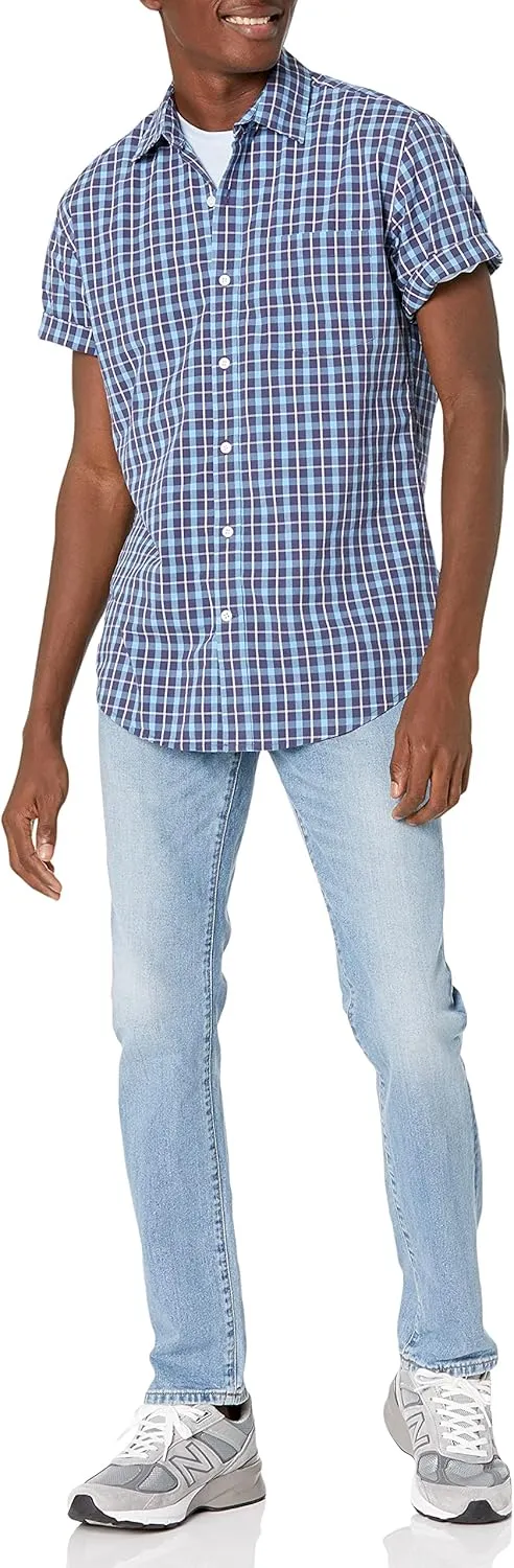 Amazon Essentials Men's Regular-Fit Short-Sleeve Poplin Shirt