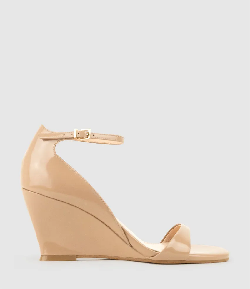 SAKURA75 Sandal on Wedge in Nude High Shine